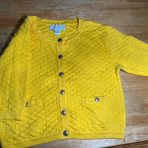 buttondown soft yellow top - Picture 2 of 3